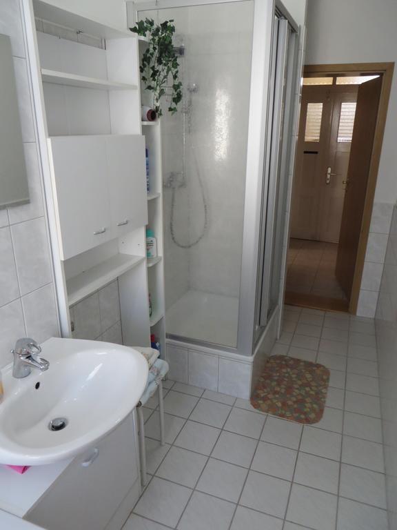 Zahn Apartment *